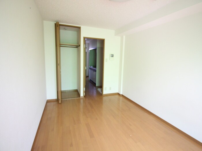 物件内観写真17　(居室)