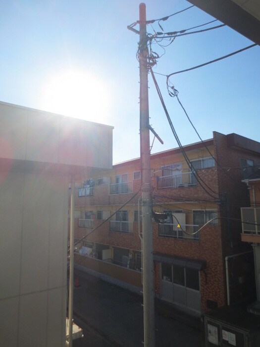 物件内観写真22　(室内からの展望)