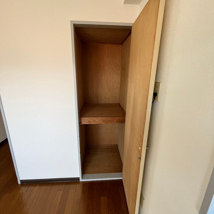 物件内観写真14　(収納)