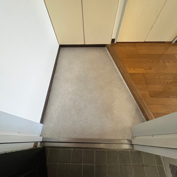 物件内観写真22　(玄関)