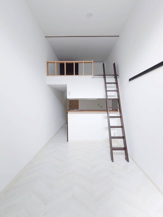 物件内観写真8　(居室)