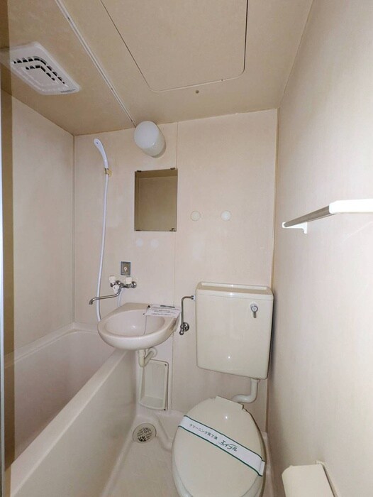 物件内観写真12　(バス／シャワールーム等)