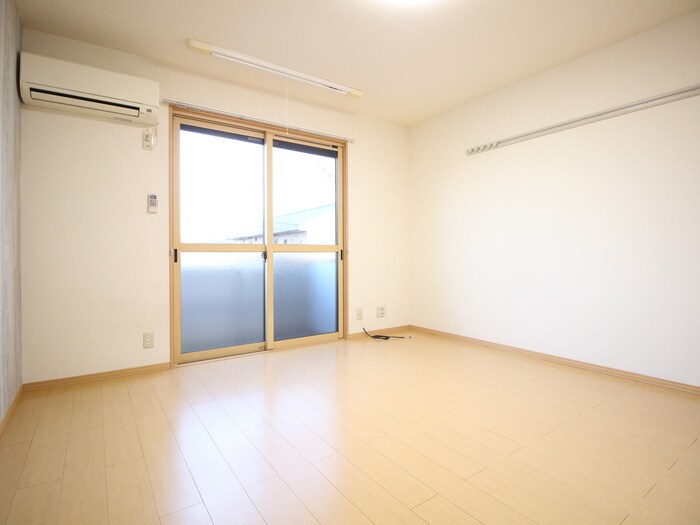 物件内観写真17　(居室)