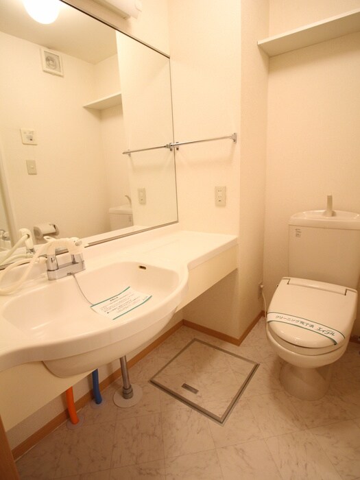 物件内観写真20　(トイレ)