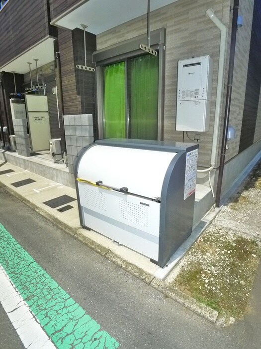 物件外観写真6　(建物設備)