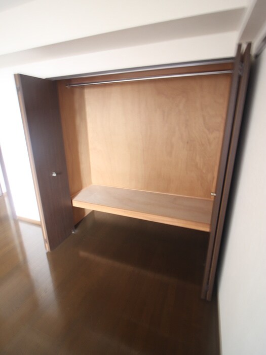 物件内観写真14　(収納)