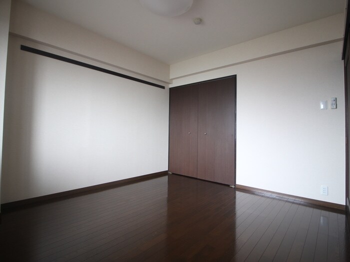 物件内観写真17　(居室)