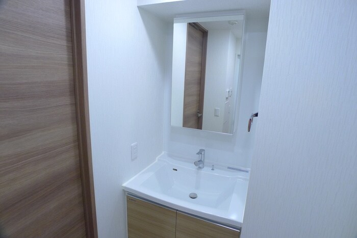 物件内観写真12　(洗面)