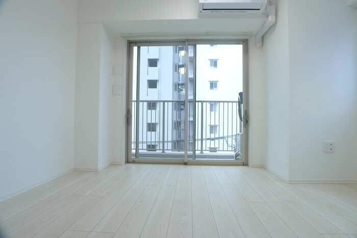 物件内観写真15　(居室)