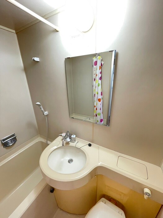 物件内観写真11　(洗面)