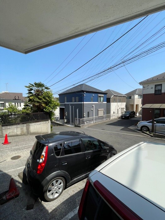 物件内観写真20　(室内からの展望)