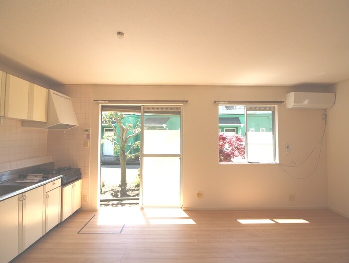 物件内観写真17　(居室)