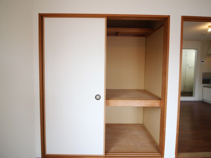 物件内観写真14　(収納)