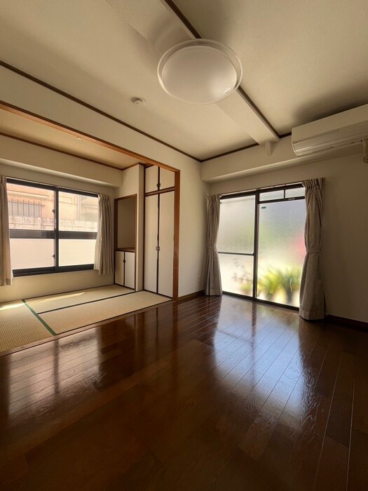 物件内観写真7　(居室)