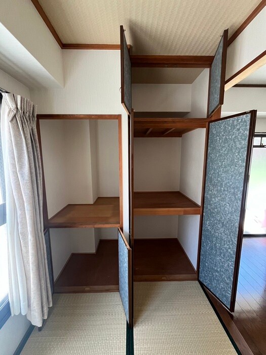 物件内観写真11　(収納)