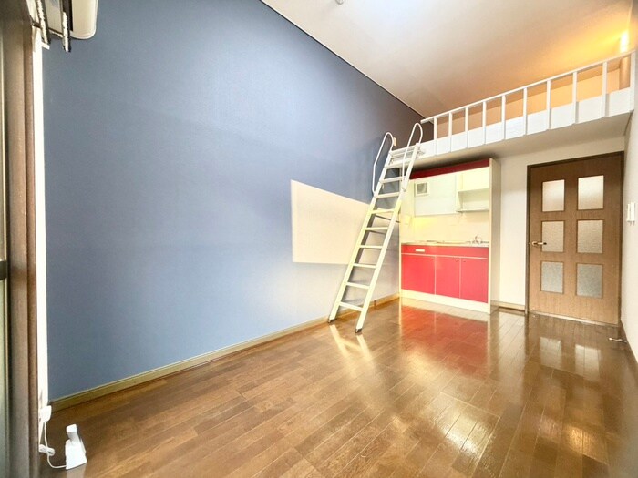 物件内観写真8　(居室)