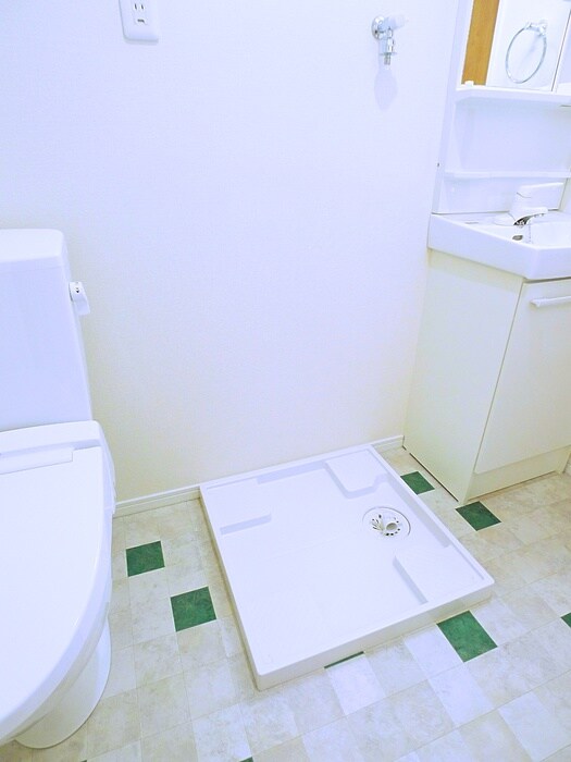 物件内観写真17　(洗濯機置場)