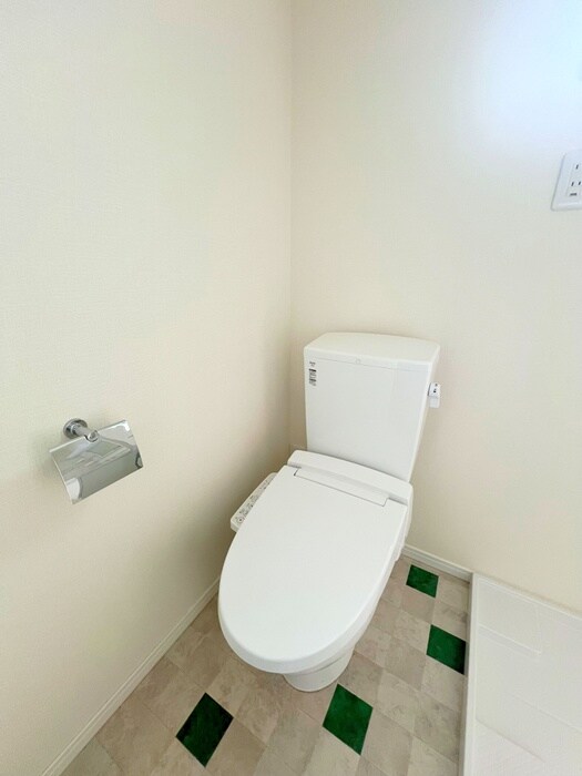物件内観写真18　(トイレ)