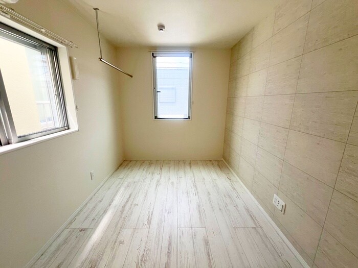 物件内観写真21　(室内からの展望)