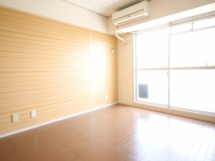 物件内観写真13　(居室)