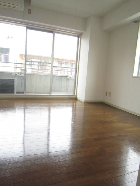 物件内観写真15　(居室)