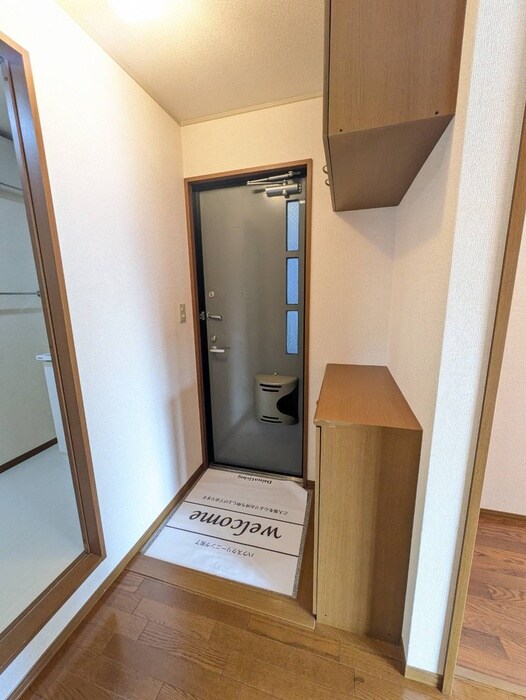 物件内観写真20　(玄関)