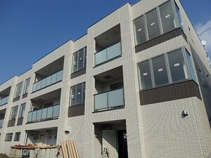 ビレッジ高坪外観写真
