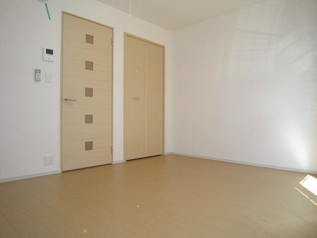 物件内観写真6　(居室)