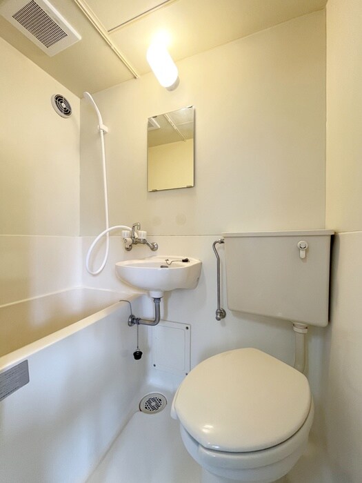 物件内観写真10　(バス／シャワールーム等)