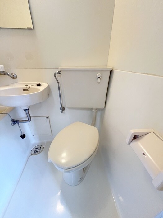 物件内観写真13　(トイレ)