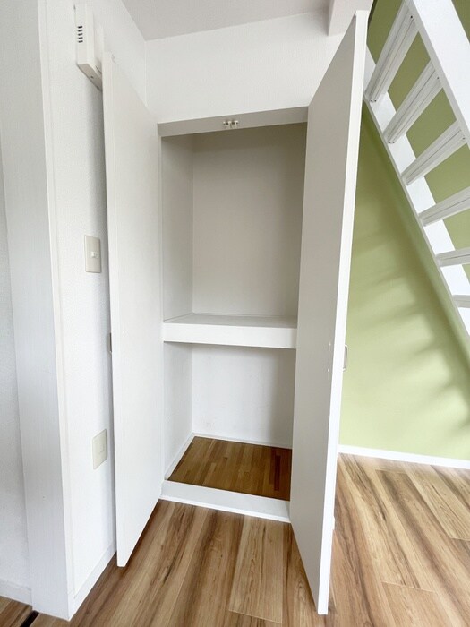 物件内観写真15　(収納)