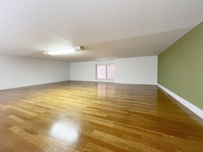 物件内観写真16　(ロフト)