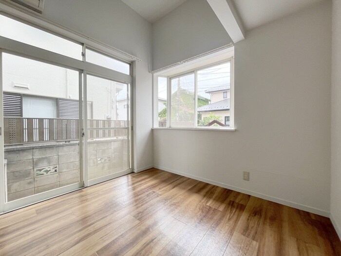 物件内観写真17　(居室)