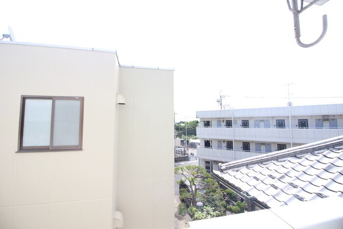 物件内観写真15　(室内からの展望)