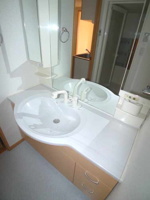 物件内観写真9　(洗面)