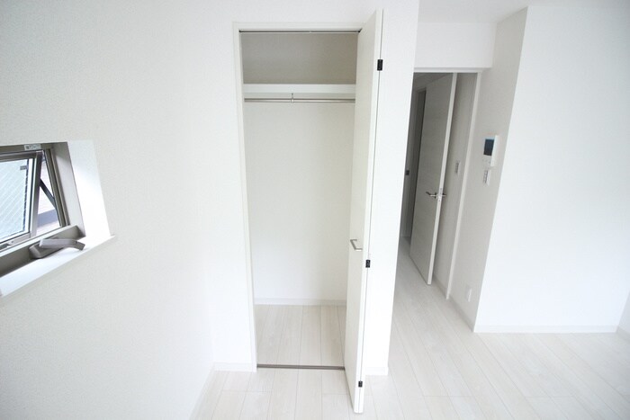 物件内観写真8　(収納)