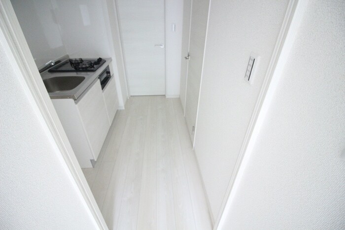 物件内観写真19　(廊下)