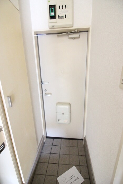 物件内観写真16　(廊下)