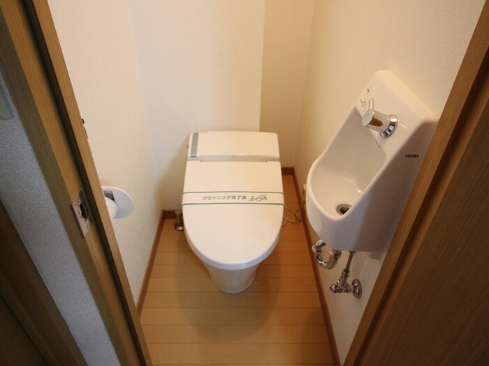 物件内観写真10　(トイレ)