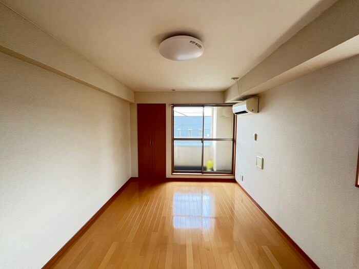 物件内観写真18　(居室)