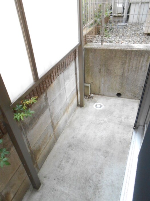 物件内観写真16　(ベランダ・バルコニー)