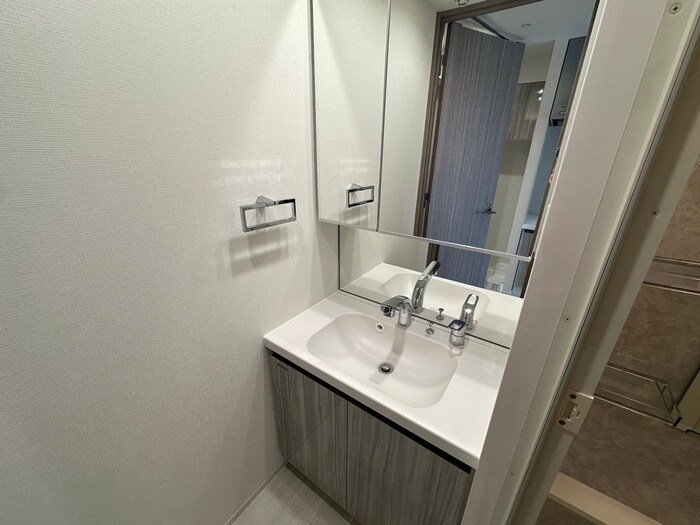 物件内観写真10　(洗面)