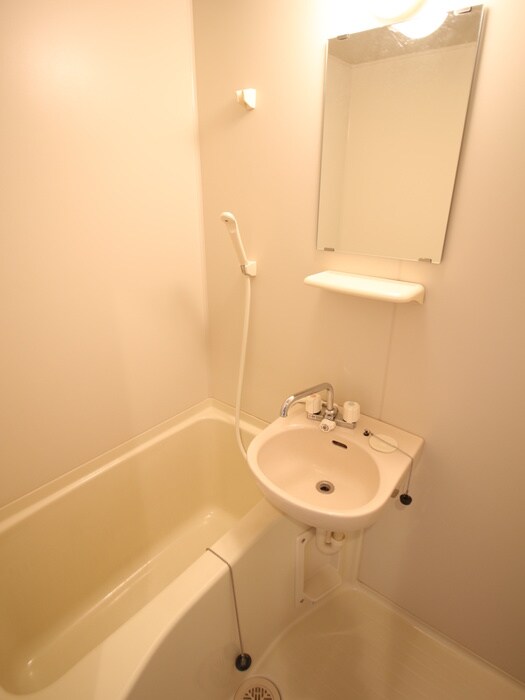 物件内観写真8　(バス／シャワールーム等)