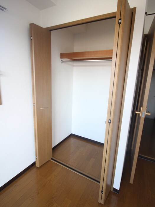 物件内観写真11　(収納)