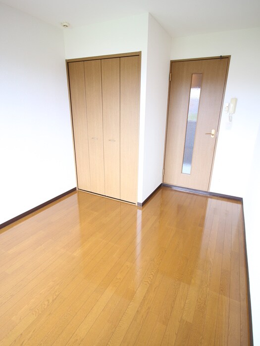 物件内観写真16　(居室)