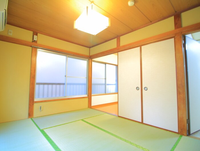 物件内観写真8　(居室)