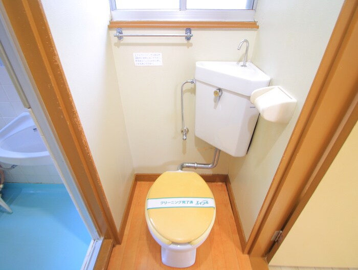 物件内観写真15　(トイレ)