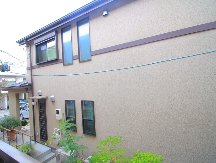 物件内観写真22　(室内からの展望)