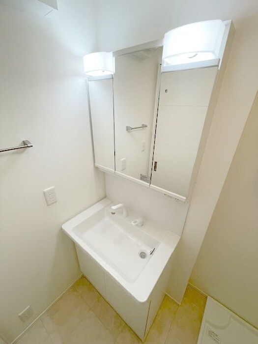 物件内観写真13　(洗面)