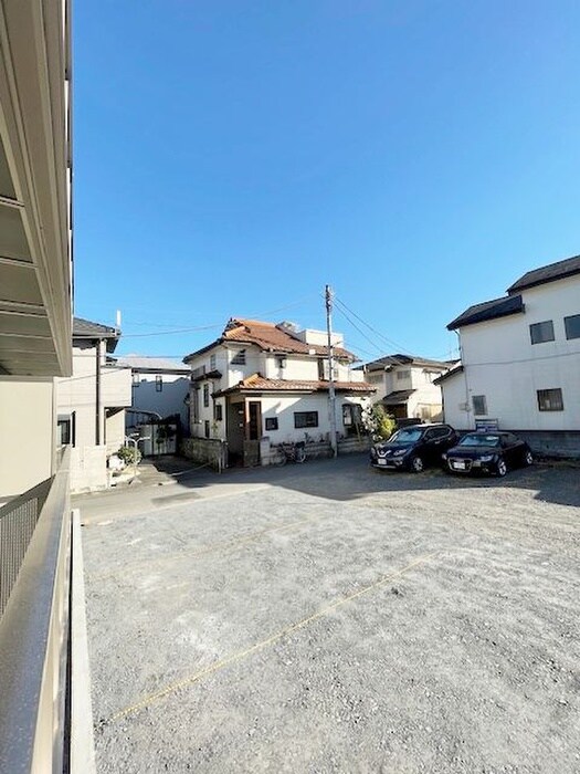 物件内観写真17　(室内からの展望)